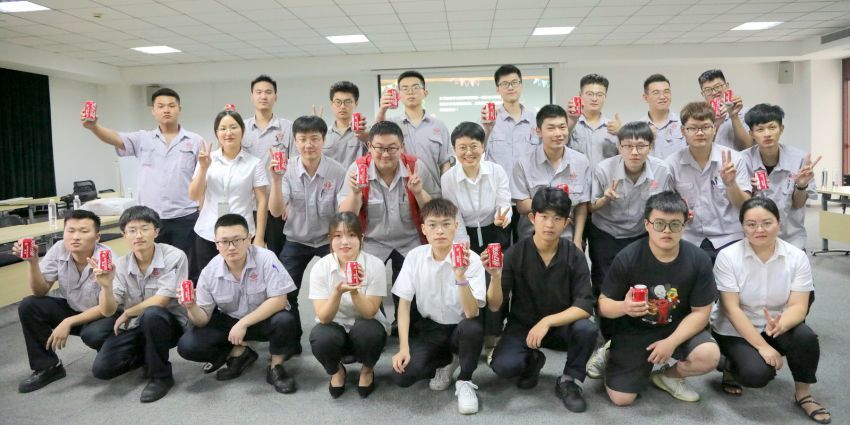 2020屆頂崗實(shí)習(xí)生座談會(huì)在國茂股份精彩進(jìn)行